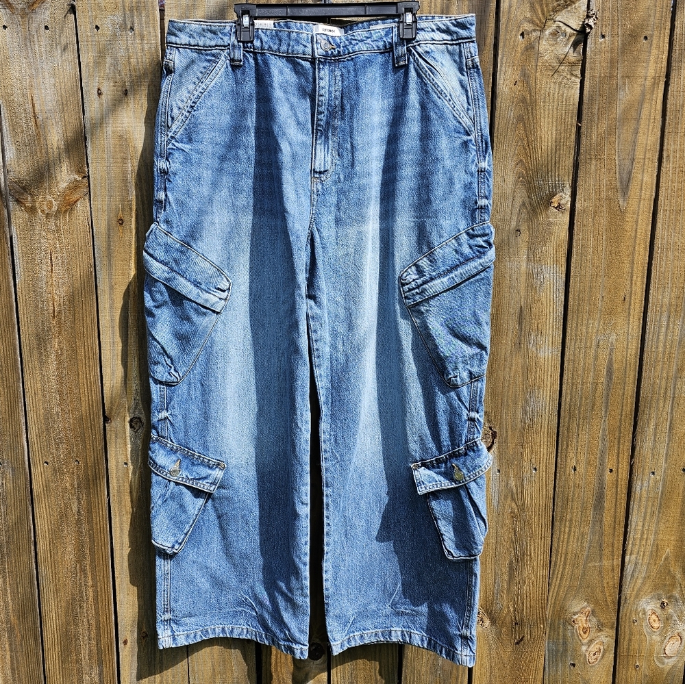 Super Baggy Cargo Denim Jeans By Cotton On Sz 14 - Picture 2 of 16